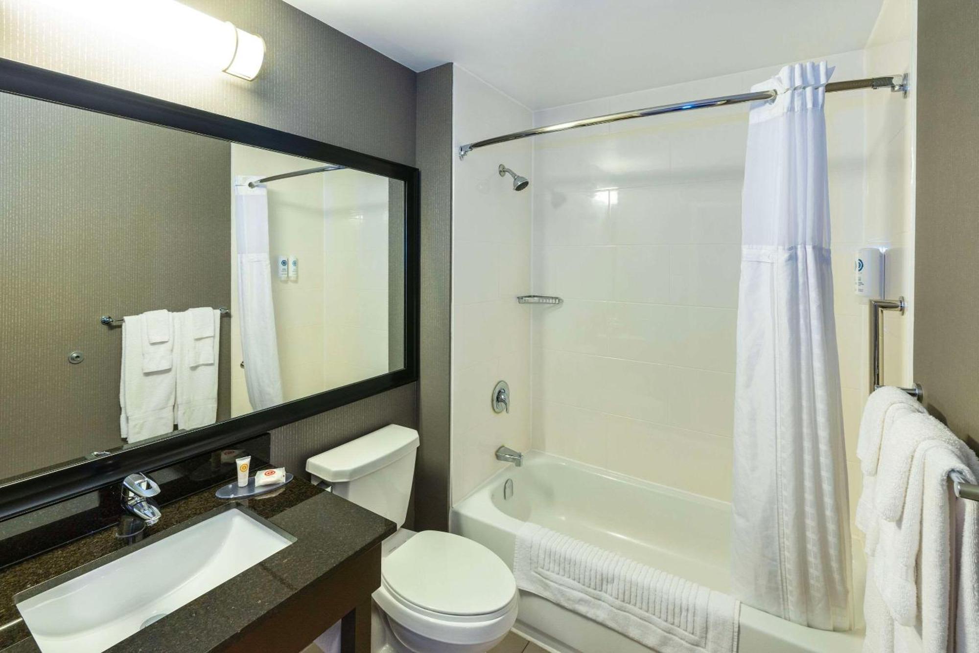 Comfort Inn Thunder Bay Eksteriør bilde
